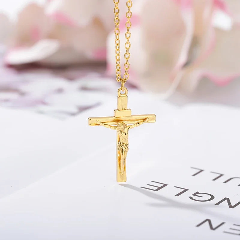 Aureli Jesus Crucifix – Gold